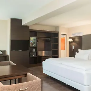Nh Koenigsallee Hotel